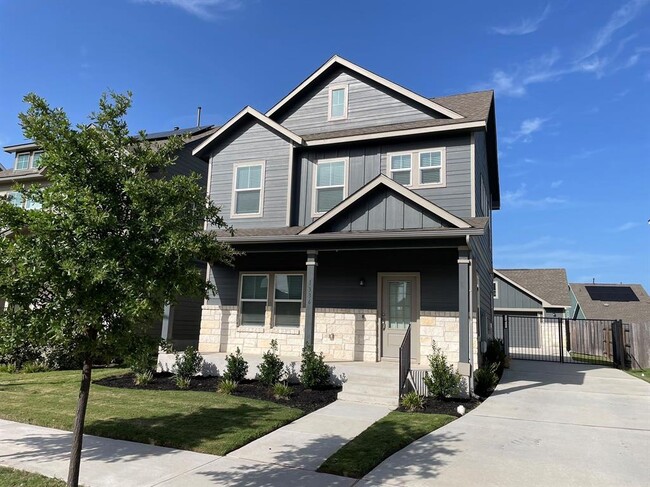 Building Photo - 1336 Linwood St