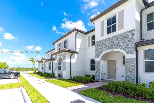 Foto del edificio - 2660 SE 28th Dr