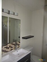 Building Photo - 1213 Fox Creek Dr Building Photo - 1213 Fox Creek Dr