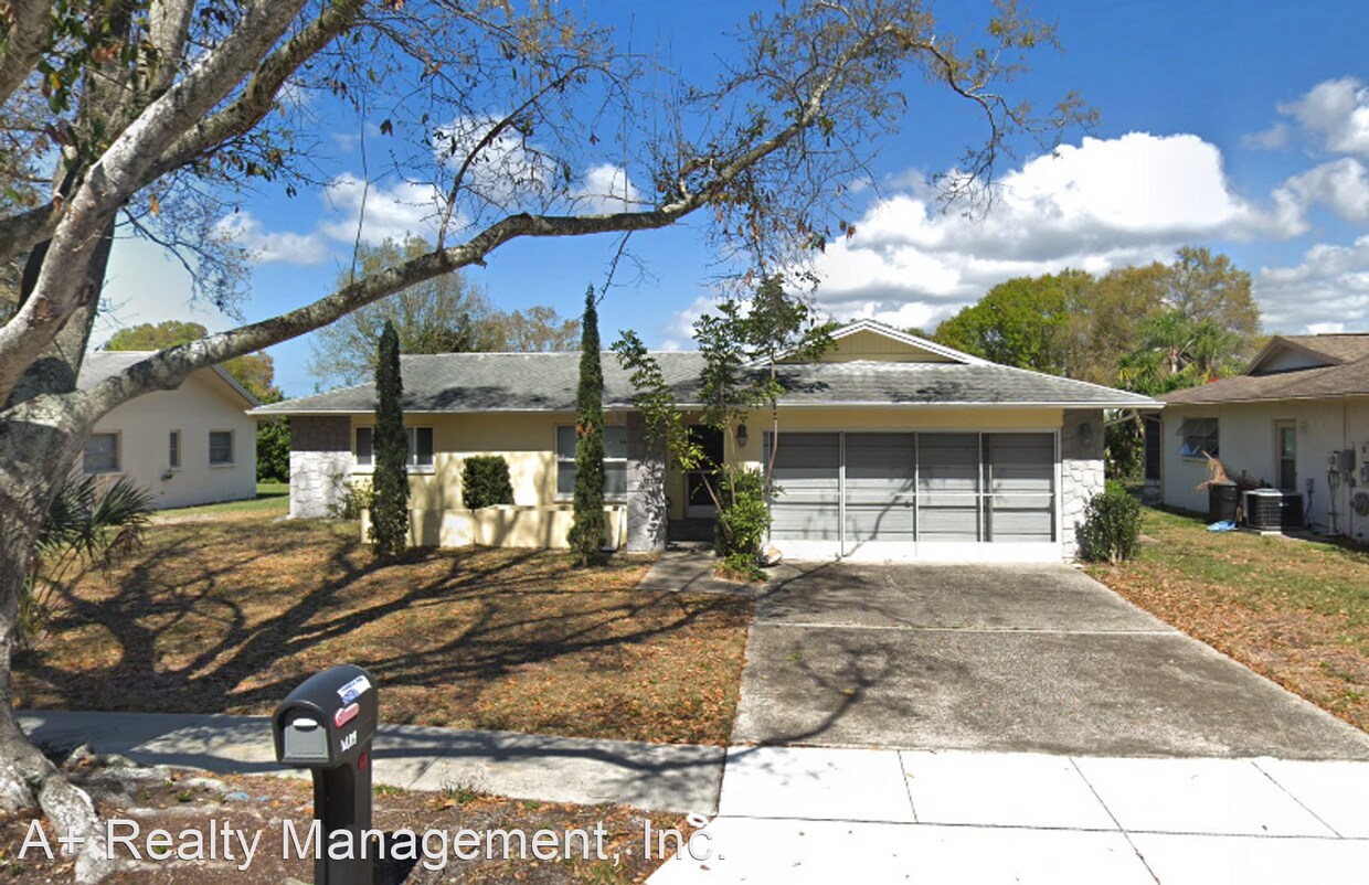Foto principal - 2 br, 2 bath House - 2477 Malcolm Dr