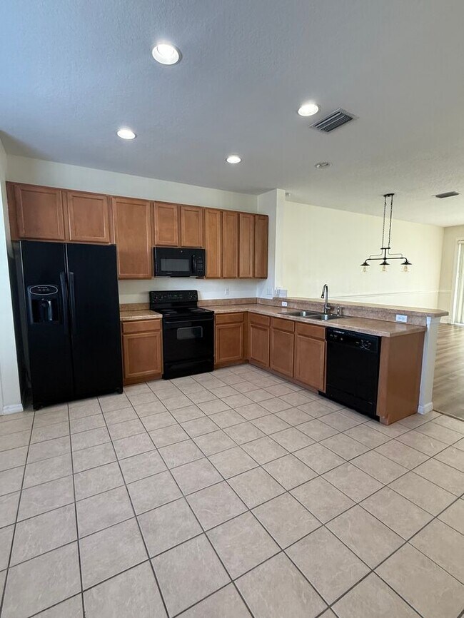 Foto del edificio - 3 BR 2 1/2 Bath Townhome in Beautiful Westchase