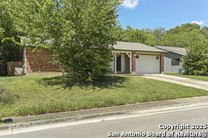 Foto del edificio - 121 Meadow Hill
