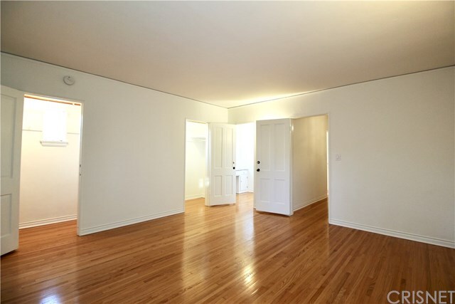 Foto del edificio - 7920 W 4th St