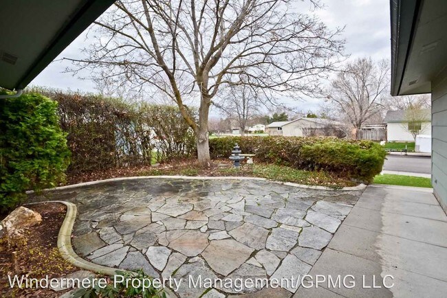 Foto del edificio - 3 br, 2 bath House - 1265 E. Victory