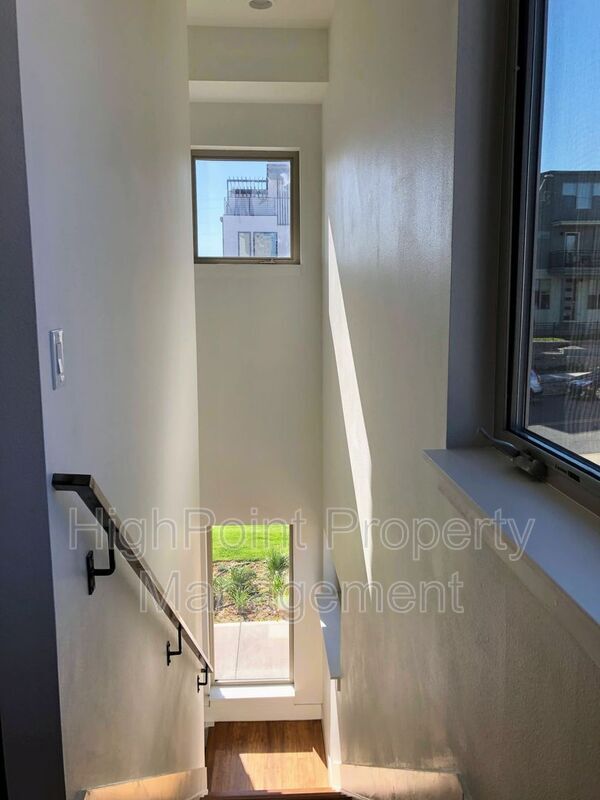 Foto del edificio - 1216 Perry St