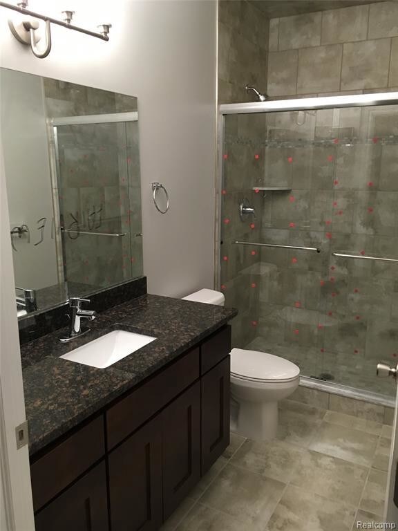Building Photo - 12770 Mandalay Cir