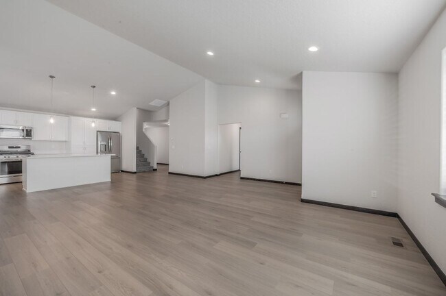 Foto del edificio - NEW Brookshire home 4 bed 2 bath