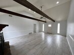 Foto principal - 7328 Grove Park Rd