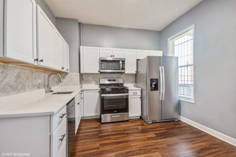 Photo - 6649 S Greenwood Ave (Chicago, IL)