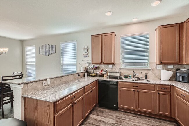 Foto del edificio - August Lease Signing Special: 3 Bed/2.5 Ba...
