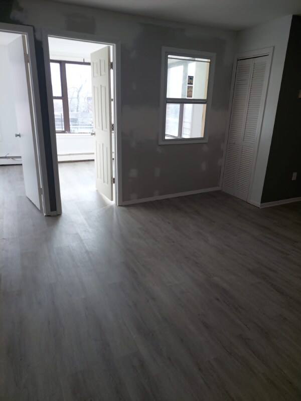 Foto del edificio - 281 Grand St