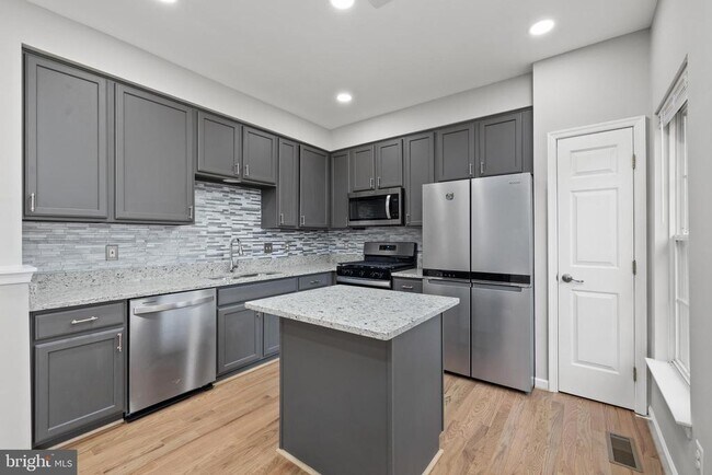 Building Photo - 14405 Hulfish Way