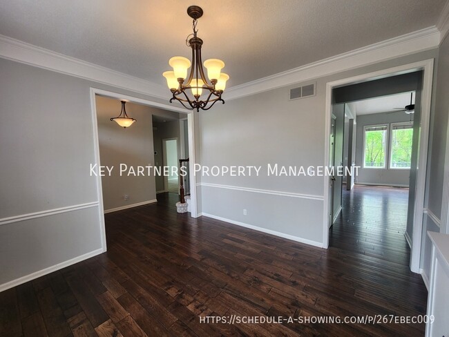 Foto del edificio - 7703 Alden Rd
