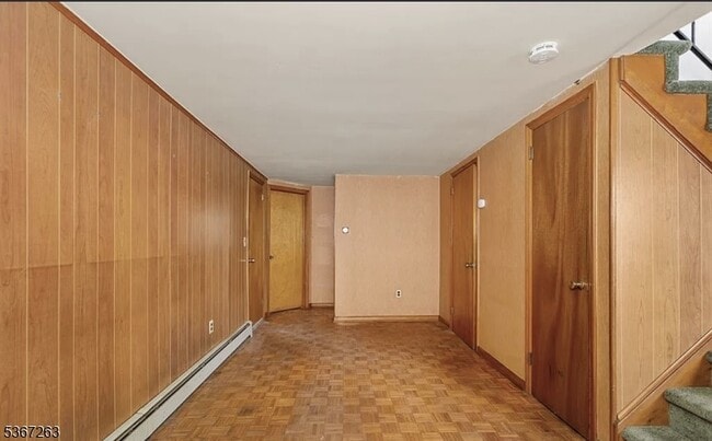 Foto del edificio - 495 Brook Ave