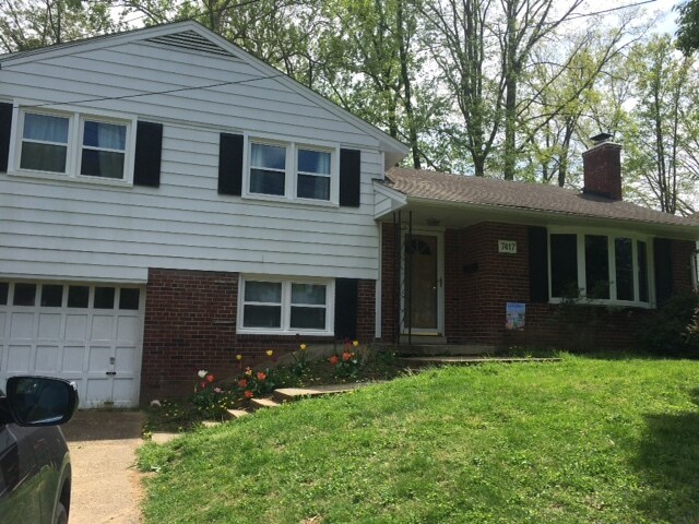 Building Photo - 7417 Dunston St