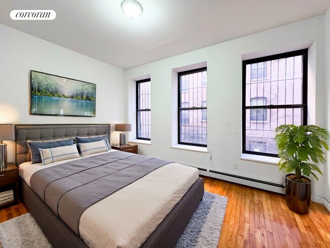 Foto del edificio - 372 Manhattan Ave