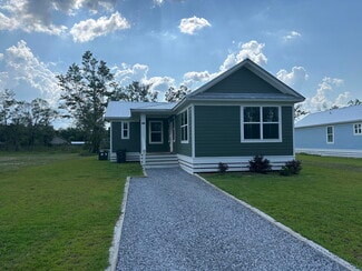 Building Photo - 534 N Raphael Rd