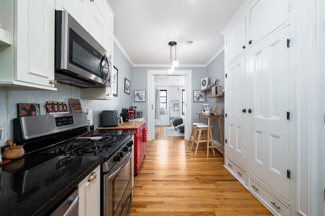 Foto del edificio - 839 Willow Ave