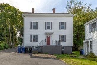 Building Photo - 121 Boston St