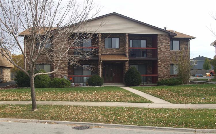 Primary Photo - 4 Unit Apartment