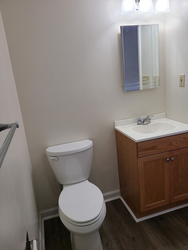 Foto del edificio - 107 N Hanover Street