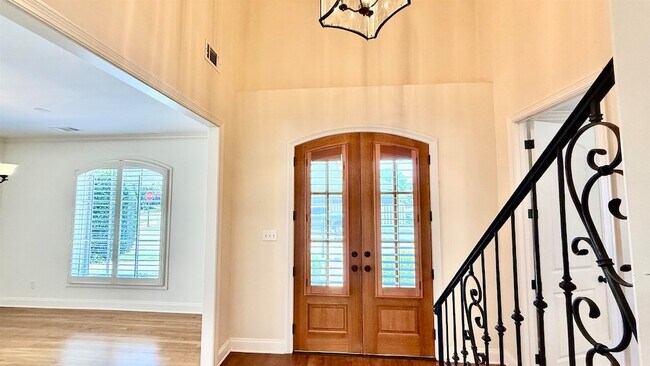 Foto del edificio - 9008 Arden Meadows Dr