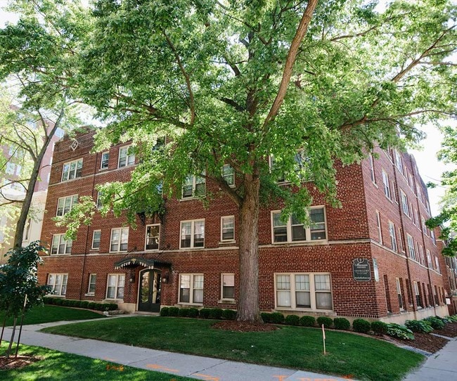 Building Photo - Marneau Apartments