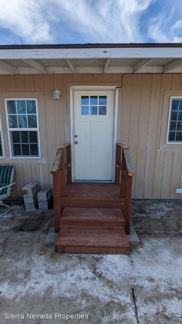 Building Photo - 2 br, 2 bath House - 1135  Lovelock Hwy