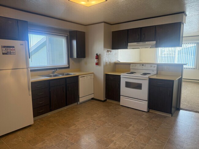 Foto del edificio - 704 Miller Ct