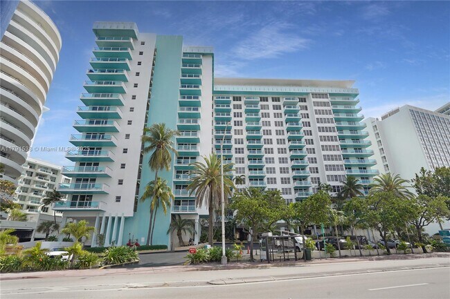Foto del edificio - 5101 Collins Ave
