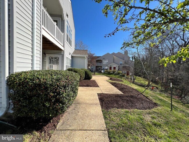 Foto del edificio - 8720 Grasmere Ct