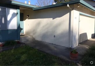 Building Photo - 7452 Bobbie way