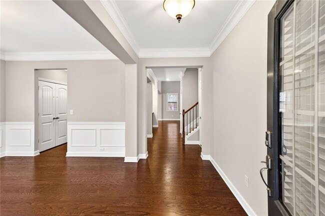 Foto del edificio - 4930 Alexandria Ave