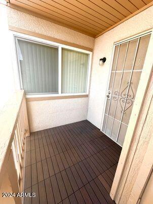 Foto del edificio - 10048 N 14th St