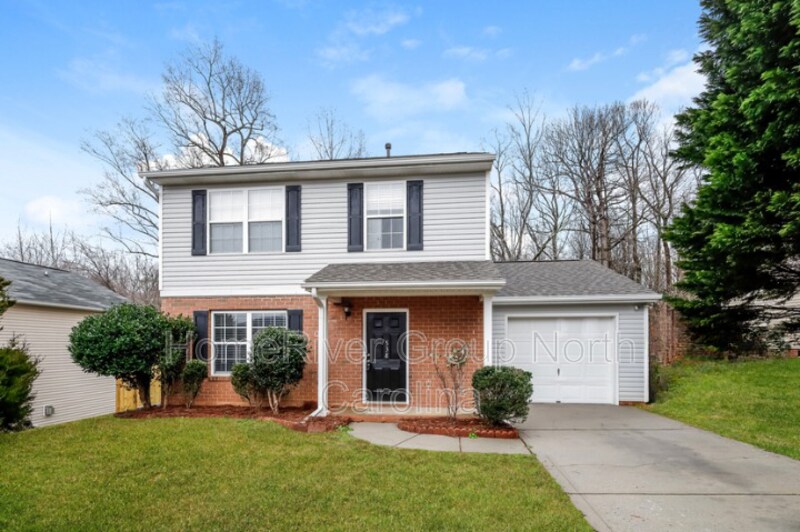 538 River View Dr, Lowell, NC 28098 House Rental in Lowell, NC