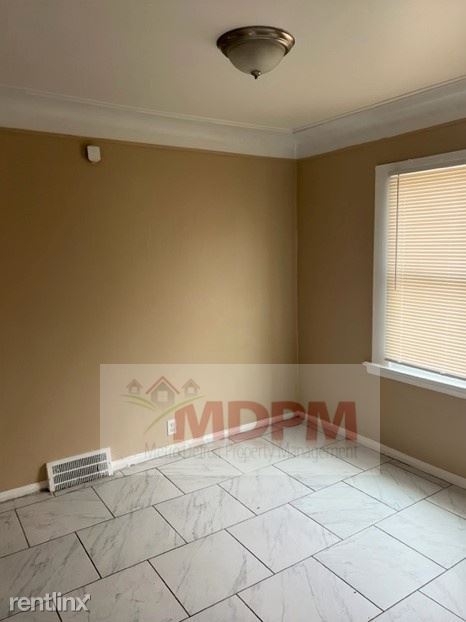 Foto del edificio - 3 br, 1 bath House - 18677 Strasburg St