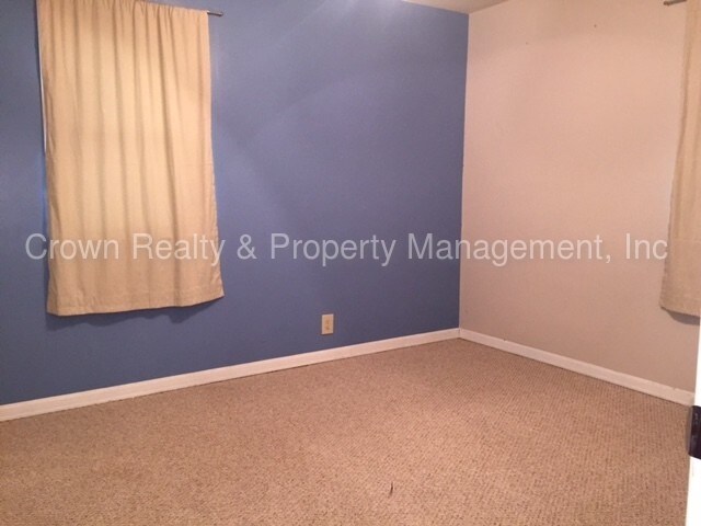 Foto del edificio - 715 E 22nd St