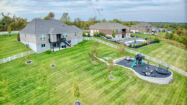 Building Photo - 1890 Williams Rd