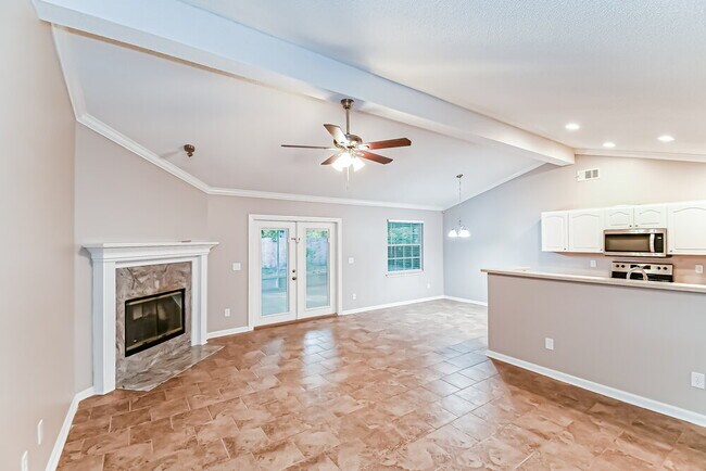 Building Photo - 4397 Apple Tree Pl