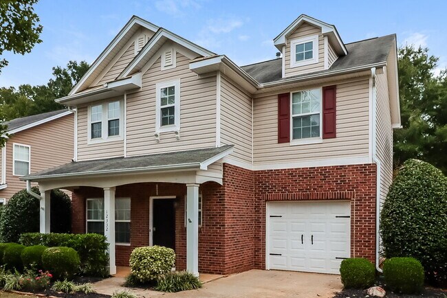 Building Photo - 12332 Cumberland Cove Dr