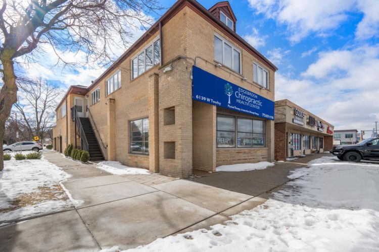 6139 W Touhy Ave, Chicago, IL 60646 House Rental in Chicago, IL