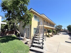 Building Photo - 316 N San Gabriel Ave
