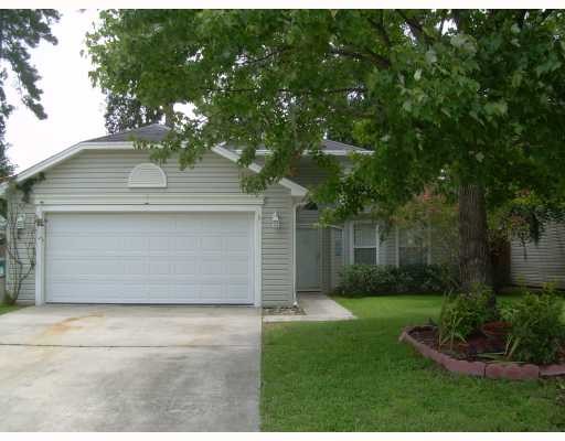 Building Photo - 17 Saint Ives Dr