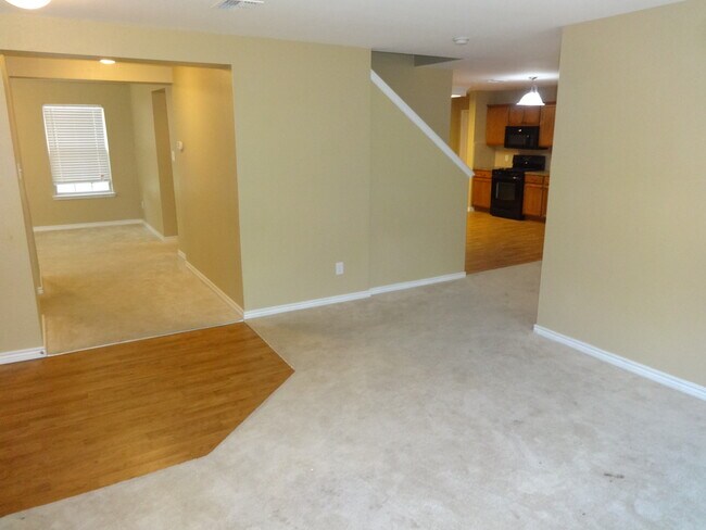 Building Photo - 3020 Timber Ridge Lane
