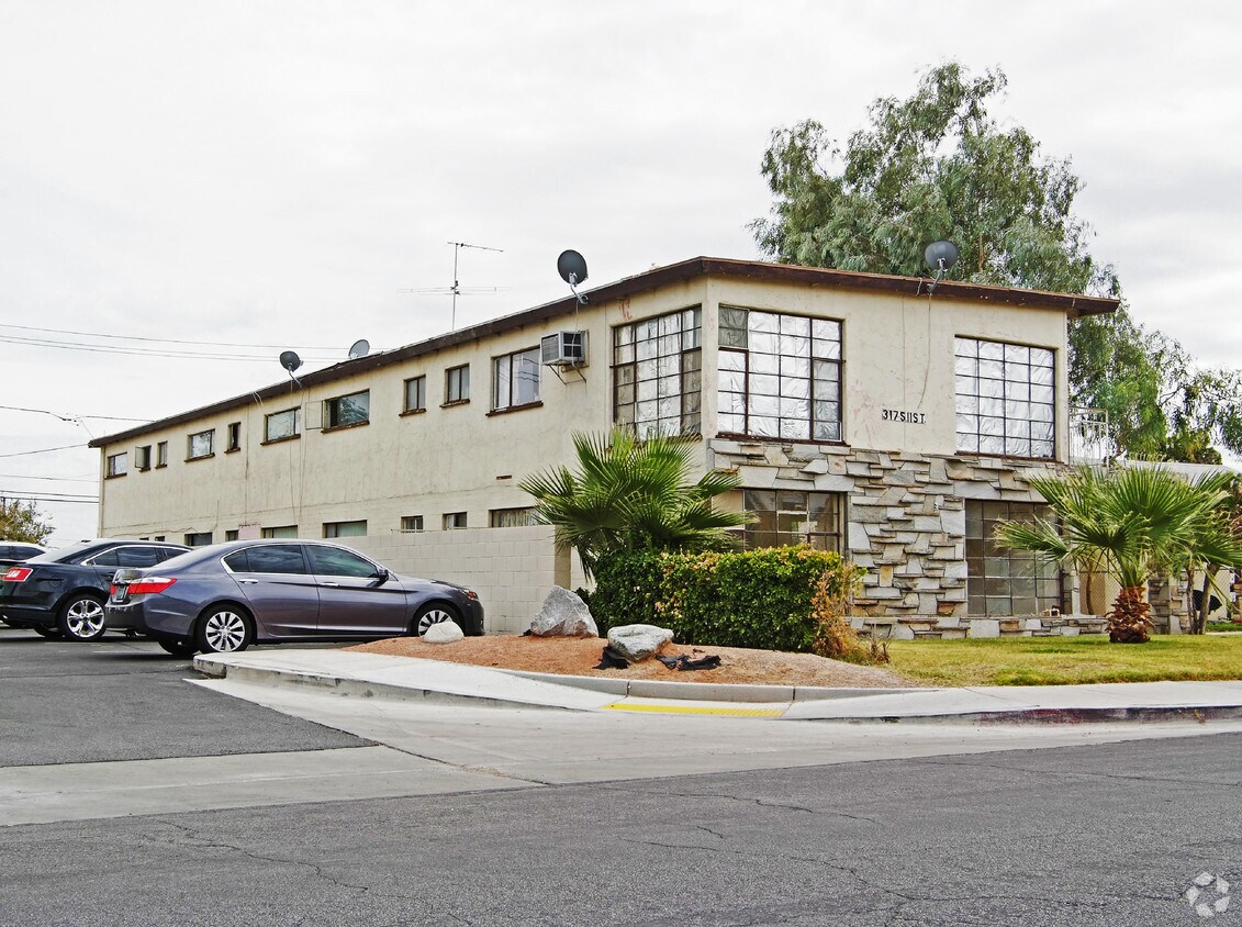 Foto principal - 317 S 11th St