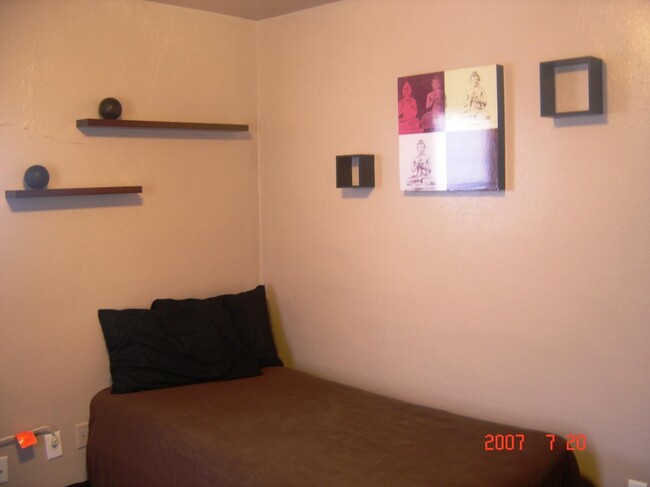 Foto del edificio - 1109 Arbor St