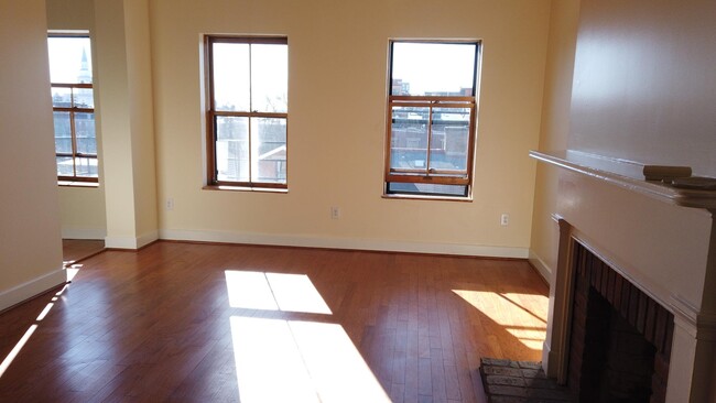 Foto del edificio - 316 E 14th St