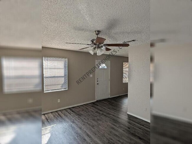 Foto del edificio - 10124 Lone Eagle Dr