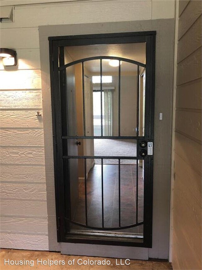 Foto del edificio - 2 br, 2 bath House - 14100 E Temple Drive ...