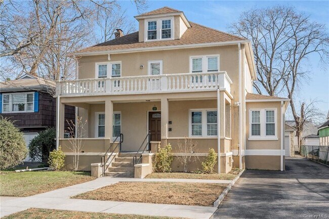 Building Photo - 31 Lenox Ave